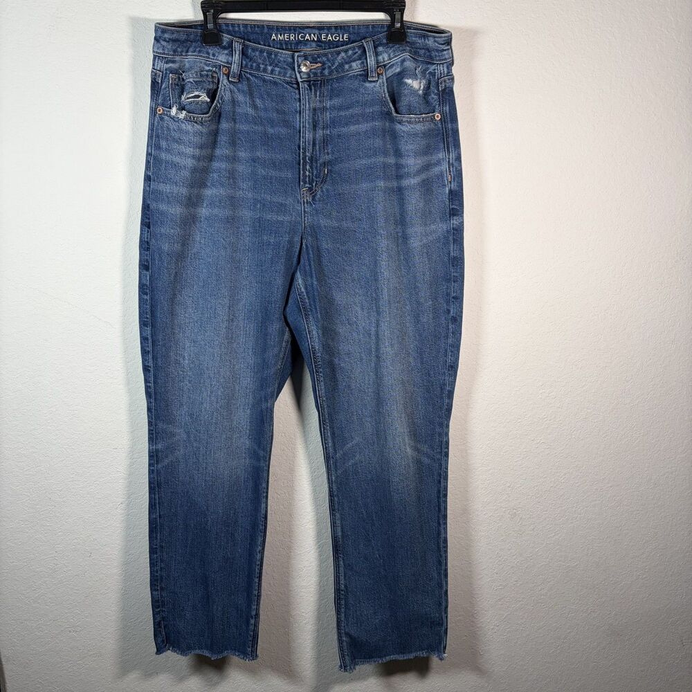 American Eagle Mom Jeans Womens 14 Distressed Raw Hem High Rise